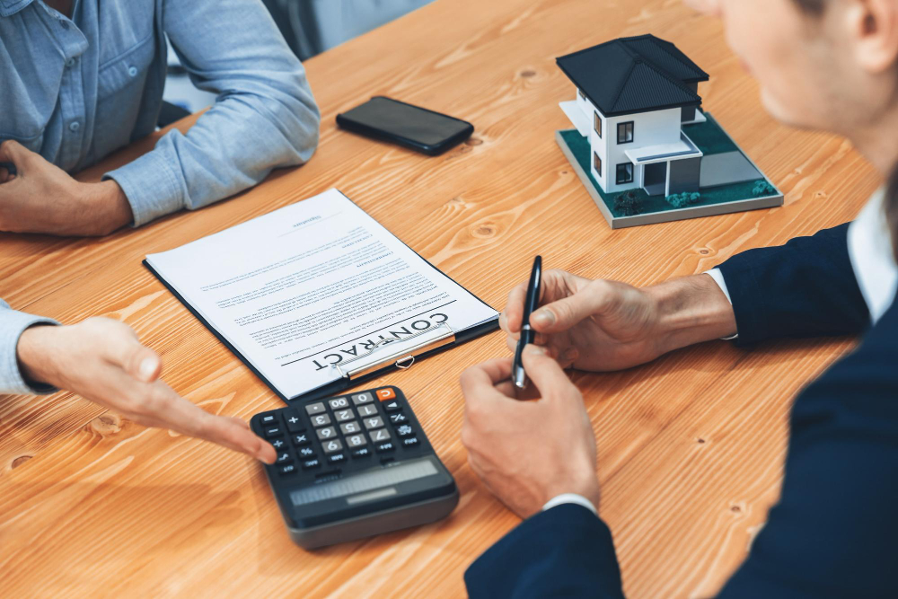 Surendettement et propriétaire pour gérer vos finances 